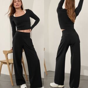 Athleta Black Venice High Rise Wide Leg Pant Medium